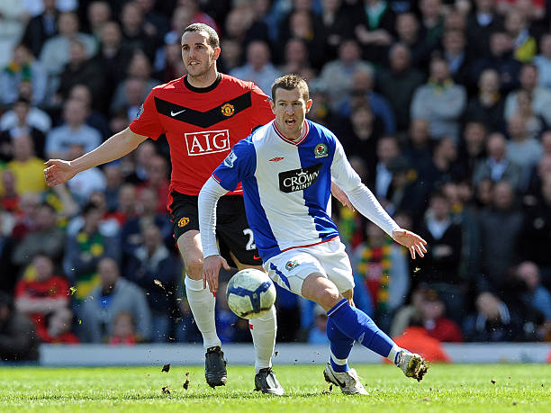 場尾聲穩住 場尾聲穩住