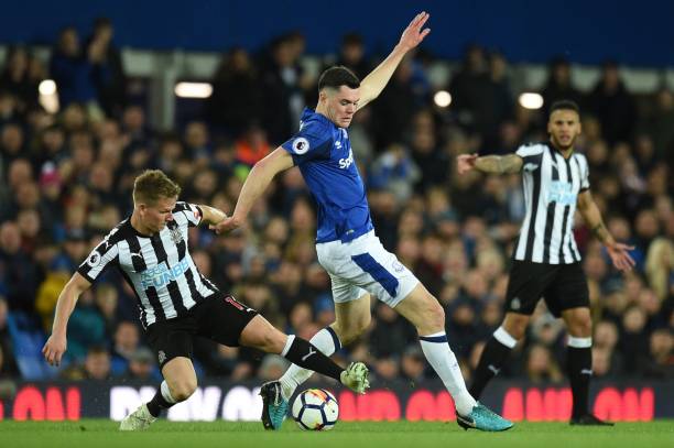 队总是呈现 队总是呈现